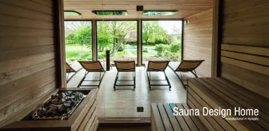 Premium outdoor wellness sauna