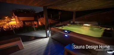 Massage pool and sauna Massage pool and sauna