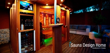Outdoor sauna with bar