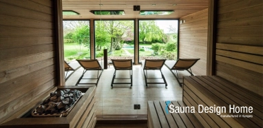 Premium outdoor wellness sauna
